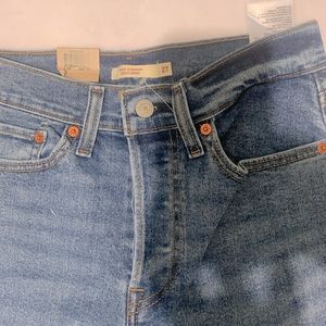 Levi’s light blue wedgie Jeans